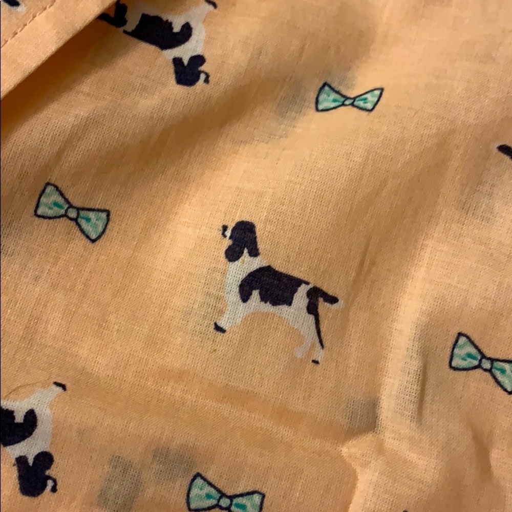 Pretty button down - Picture 3 of 3